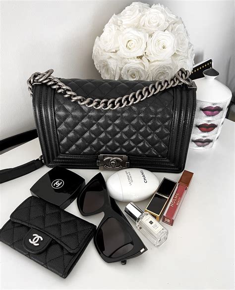 chanel boy chanel size|Chanel boyfriend bag small.